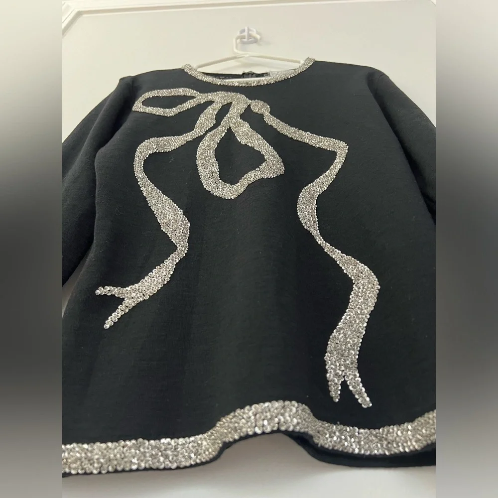 Vintage Saks Fifth Avenue 100% Wool Sweater - SIZE 6 - Picture 7 of 12